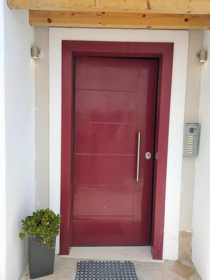 Ina'S Apartments 莱夫基米 外观 照片